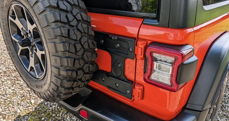 Jeep Wrangler cena 189000 przebieg: 75000, rok produkcji 2019 z Warszawa małe 596